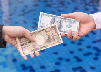 Japanese yen at 7-month lows