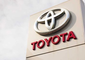 Japan supports $836 million Toyota to develop electric vehicle batteries locally