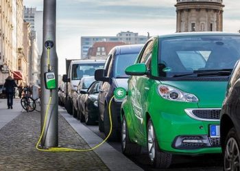 Korea’s electric vehicle charging stations rise to 240 thousand