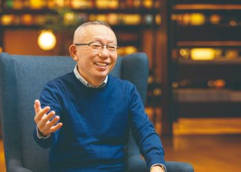 Japan’s richest man earns $11.8 billion