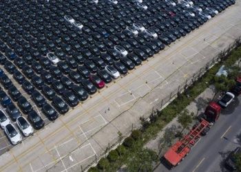 China records a significant increase in the production and sales of new energy vehicles