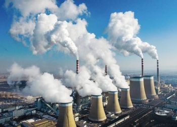 UAE sets a target to reduce carbon emissions by 50% by 2030