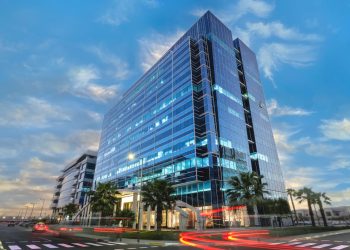 The UAE’s stocks have followed a horizontal trajectory, and “Al-Aalamiya” has reached a new level.