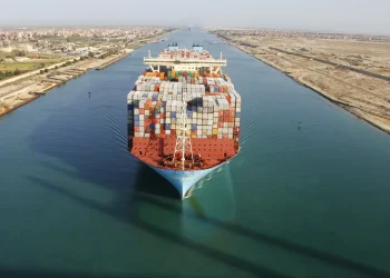 Decline in Suez Canal Earnings: 46% Drop in January Compared to Last Year
