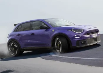 Abarth unveils its electric car, the Abarth 600e.