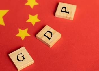 China Aims for Economic Transformation with 5% Growth Target