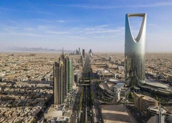 Resilient Rebound: Non-Oil Business Activity Surges in Saudi Arabia