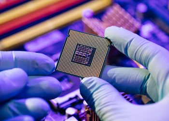 China Unveils $47.5 Billion Fund to Bolster Semiconductor Industry Amidst Geopolitical Tensions