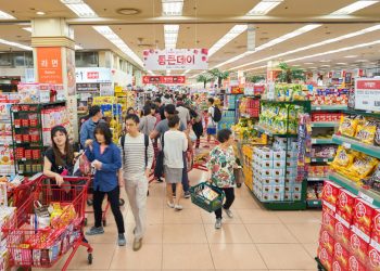 South Korea’s Inflation Falls to 11-Month Low, Easing Rate Cut Prospects